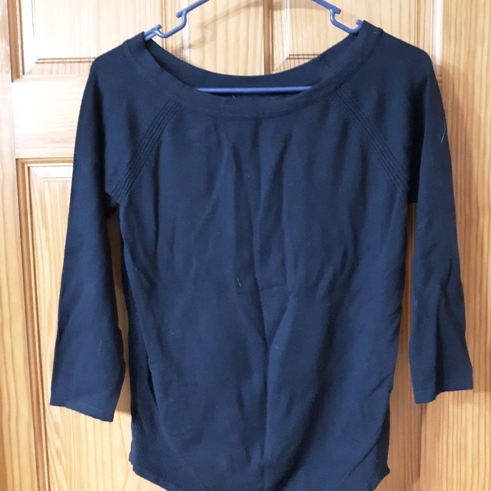 Maurices L sweater 3/4 length sleeve